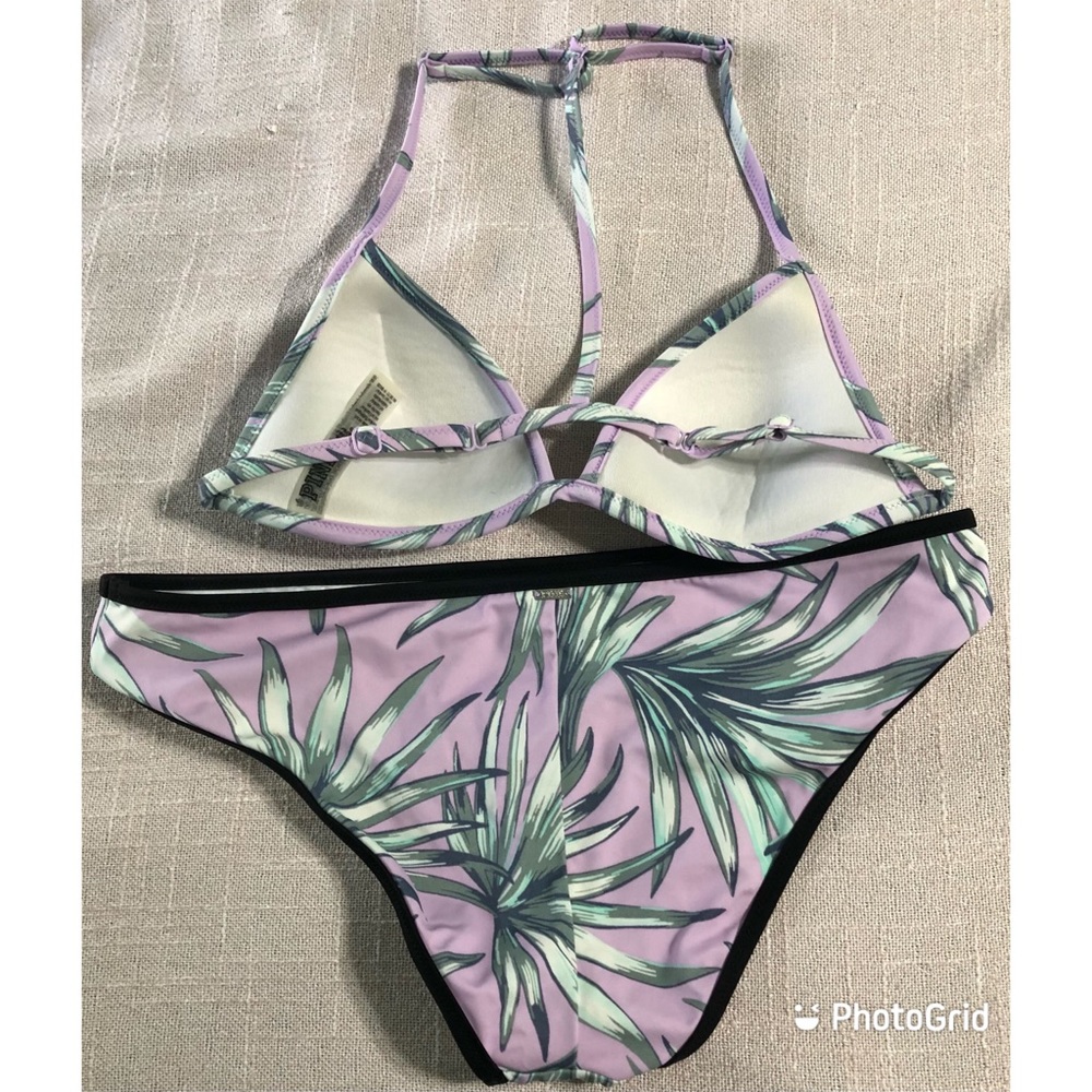 Bikini - Picture 2 of 3